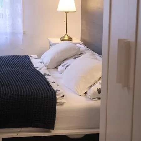 O-ujlak Apartament *