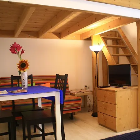 O-ujlak Apartament